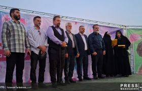 جشن میلاد پیامبر اکرم(ص) و امام جعفر صادق (ع) در بوستان فجر افسریه برگزار شد